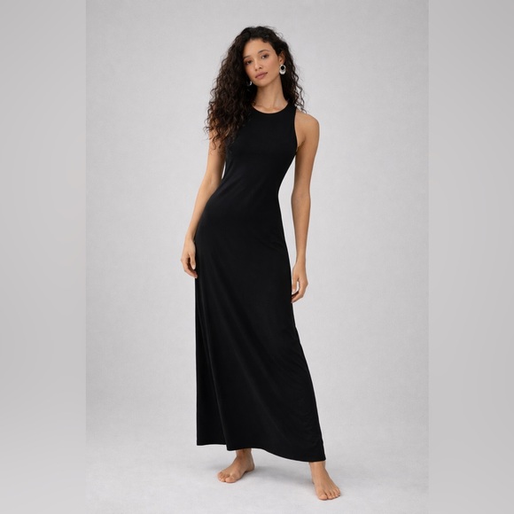 Jacob Dresses & Skirts - Jacob Elegant Black Maxi Dress size small